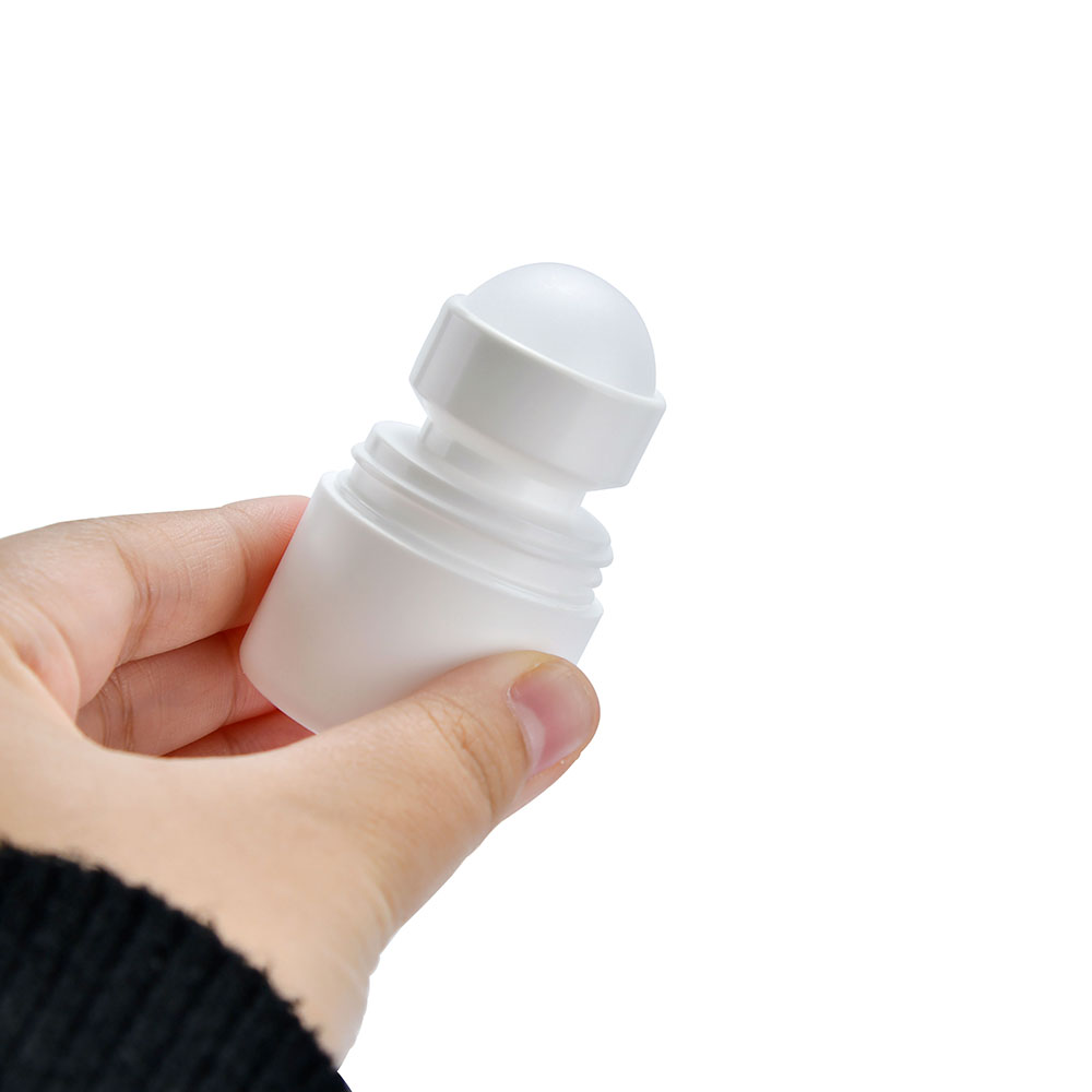Luxury Plastic Empty Round 50ml Oil Roller Ball Deodorant Container Packaging Roll on Deodorant Bottle