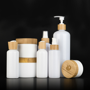 100ml 150ml 250ml 500ml 8oz Cosmetic Packaging Container Body Shampoo Pet Plastic Bottle With Bamboo Lid