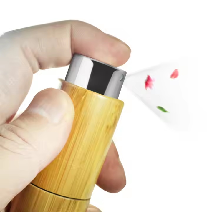 China Suppliers Cosmetic Packaging 10ml Bamboo Perfume Bottle with Pump Sprayer