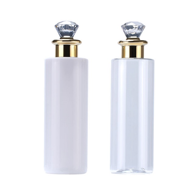 Refillable Shampoo Body Lotion Plastic Bottle with Pump