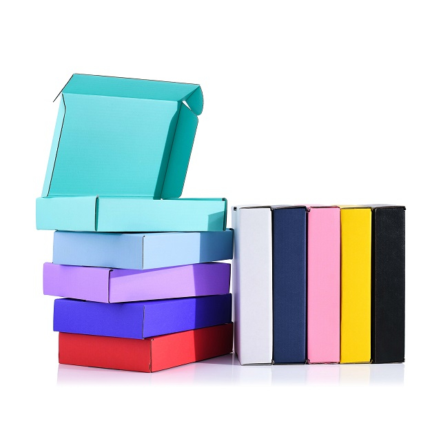 Black White Corrugated Cardboard Gift Box