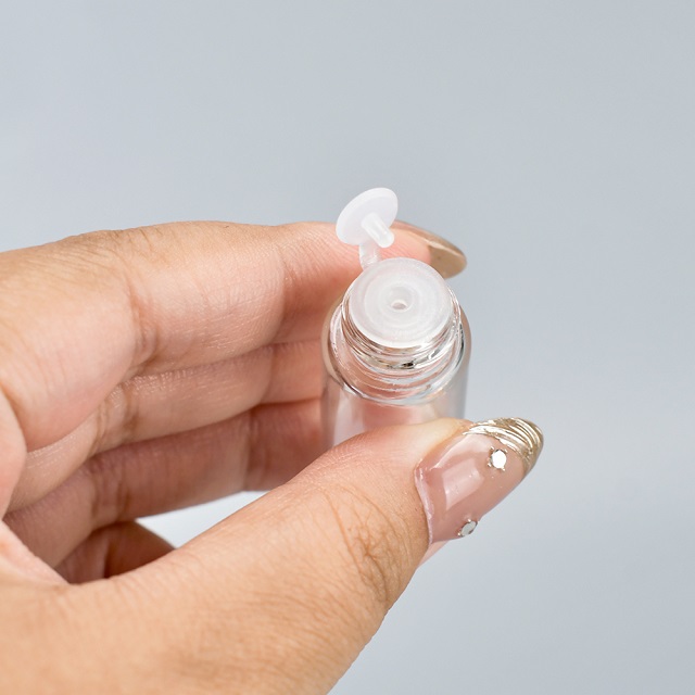 Wholesale Transparent Brown 1ml 2ml 3ml Small Ball Cap Essential Oil Bottle Empty Facial Care Cosmetic Packaging Container