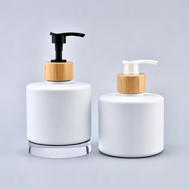 PE Plastic Pump Sealing Bottle